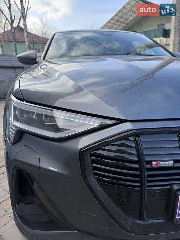 Audi e-tron 2021