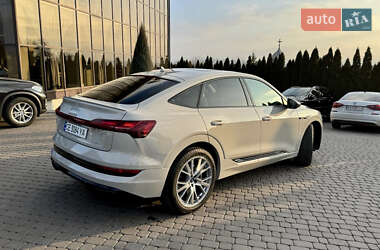 Позашляховик / Кросовер Audi e-tron 2020 в 