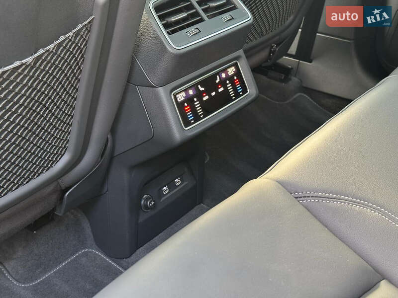 Позашляховик / Кросовер Audi e-tron 2020 в Чернівцях