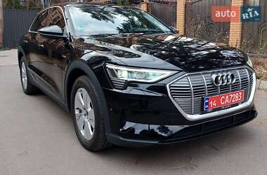 Позашляховик / Кросовер Audi e-tron 2022 в Києві