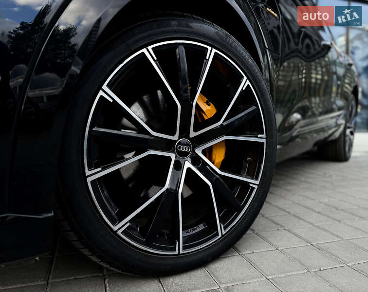 Позашляховик / Кросовер Audi e-tron 2018 в Львові фото 3 Позашляховик / Кросовер Audi e-tron 2018 в Львові
