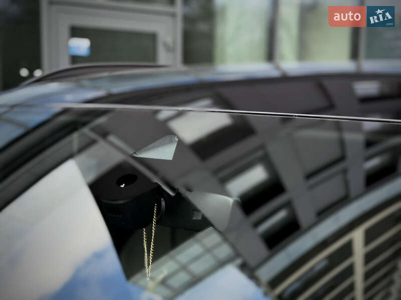 Позашляховик / Кросовер Audi e-tron 2018 в Львові фото 17 Позашляховик / Кросовер Audi e-tron 2018 в Львові