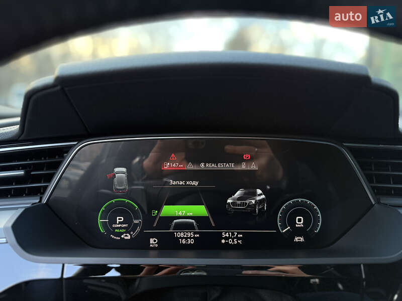 Позашляховик / Кросовер Audi e-tron 2018 в Львові фото 41 Позашляховик / Кросовер Audi e-tron 2018 в Львові