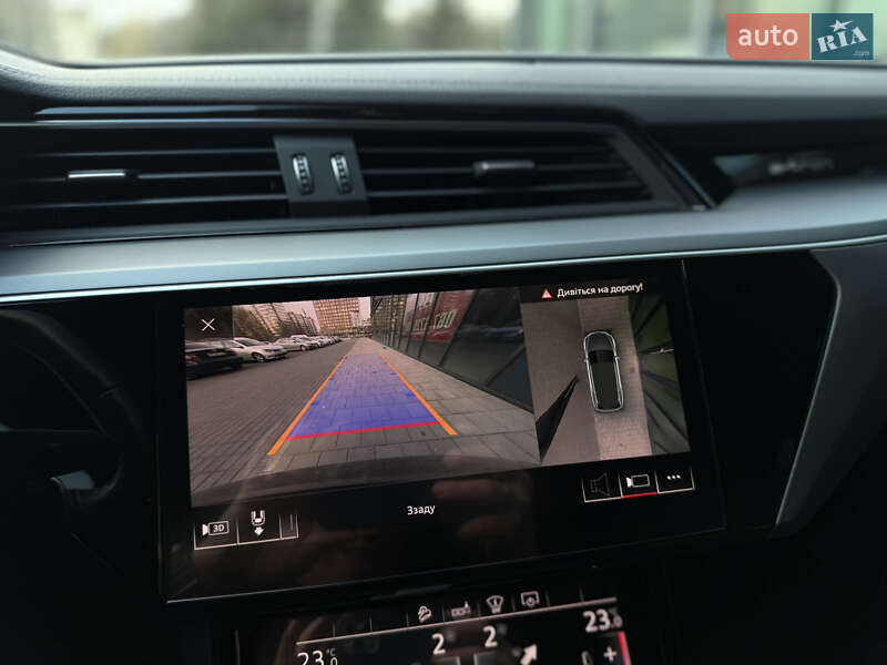 Позашляховик / Кросовер Audi e-tron 2018 в Львові фото 48 Позашляховик / Кросовер Audi e-tron 2018 в Львові