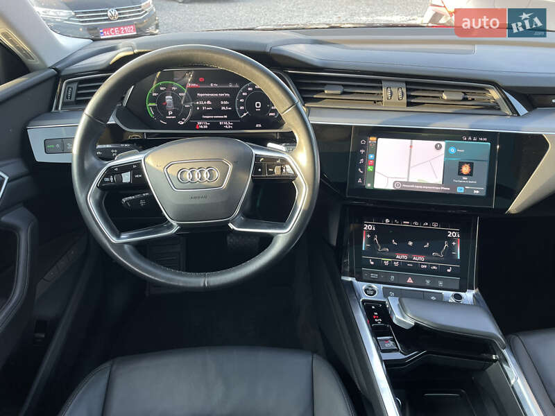 Позашляховик / Кросовер Audi e-tron 2021 в Львові