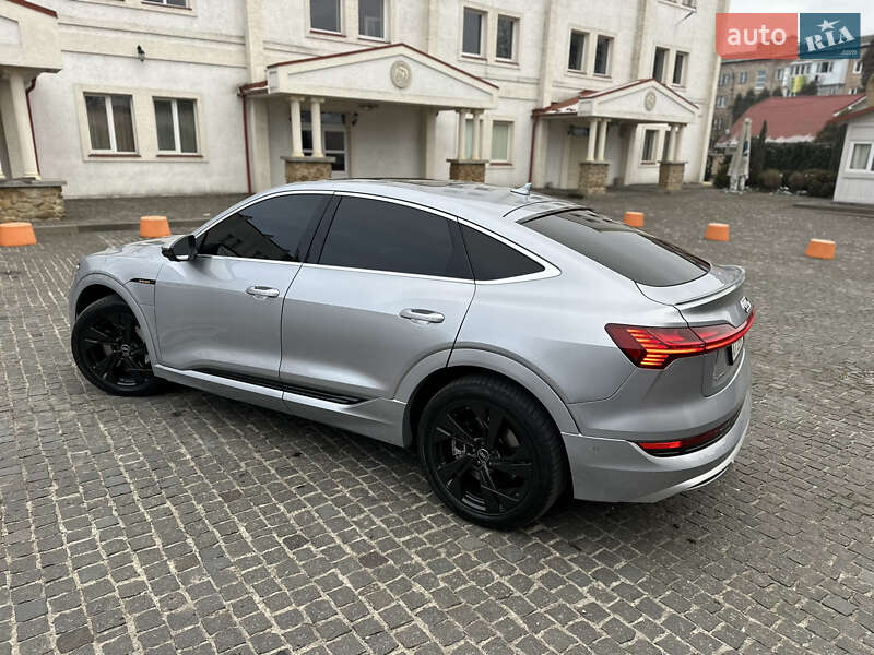 Внедорожник / Кроссовер Audi e-tron 2022 в Коломые