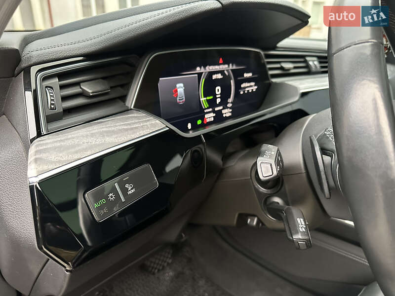 Внедорожник / Кроссовер Audi e-tron 2022 в Коломые