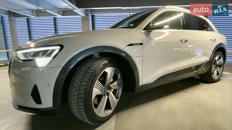 Внедорожник / Кроссовер Audi e-tron 2020 в Виннице фото 5 Внедорожник / Кроссовер Audi e-tron 2020 в Виннице