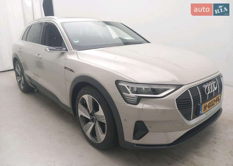 Внедорожник / Кроссовер Audi e-tron 2020 в Виннице фото 65 Внедорожник / Кроссовер Audi e-tron 2020 в Виннице