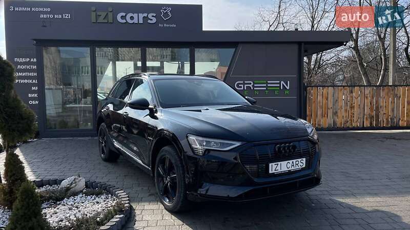 Внедорожник / Кроссовер Audi e-tron 2019 в 