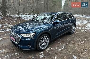 Позашляховик / Кросовер Audi e-tron 2022 в Києві