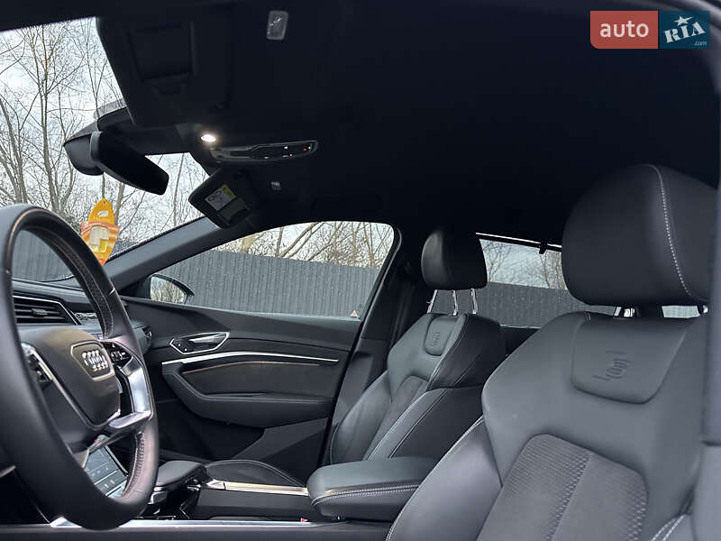 Внедорожник / Кроссовер Audi e-tron 2019 в Иршаве