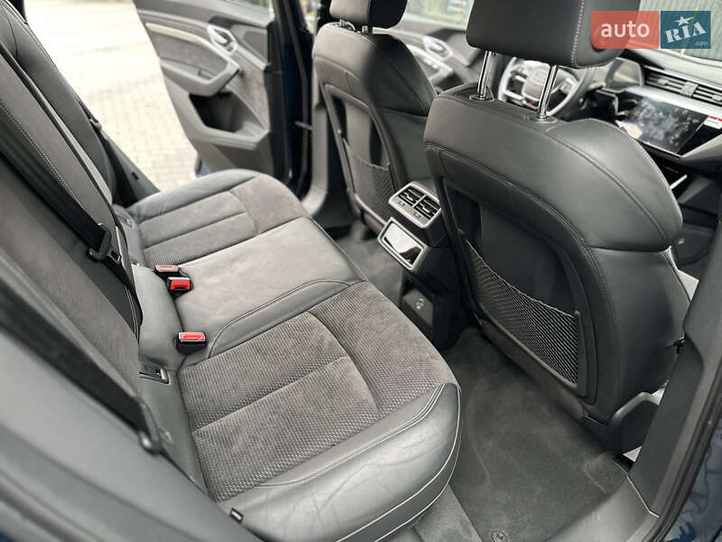 Внедорожник / Кроссовер Audi e-tron 2019 в Иршаве