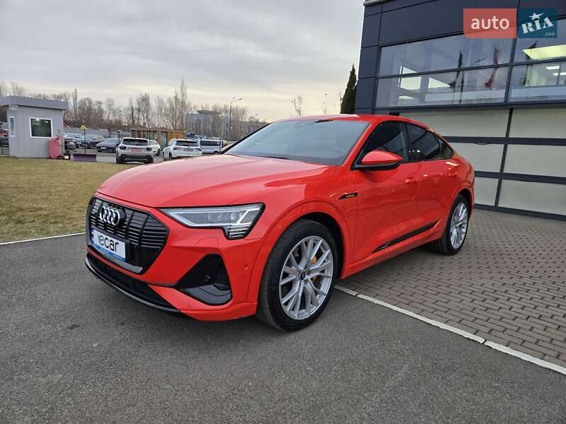 Audi e-tron 2021
