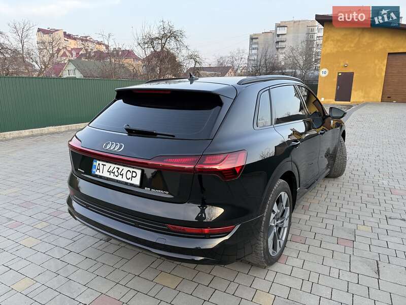 Позашляховик / Кросовер Audi e-tron 2020 в Надвірній
