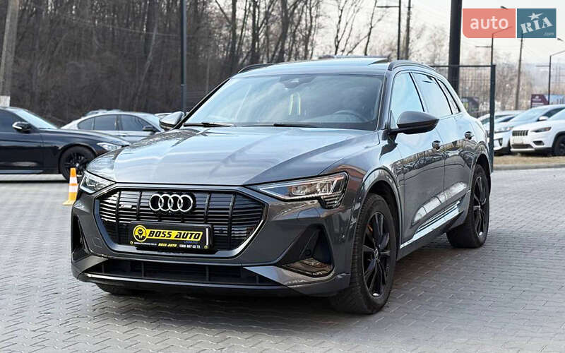 Внедорожник / Кроссовер Audi e-tron 2021 в Черновцах