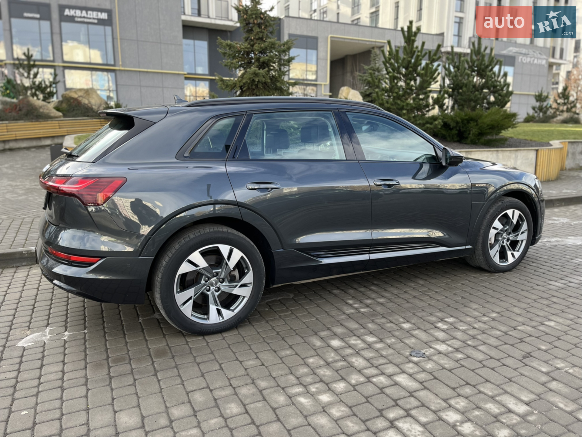 2020 Audi e-tron - мініатюра 79