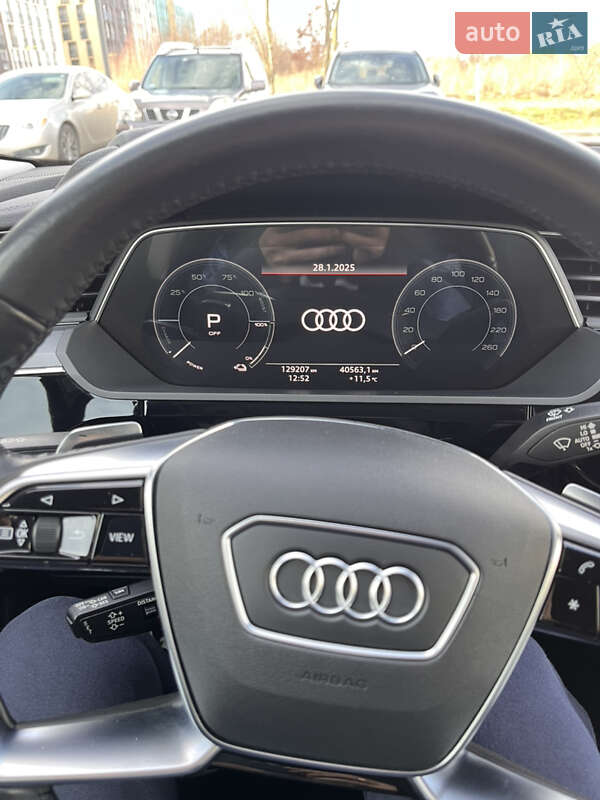 Внедорожник / Кроссовер Audi e-tron 2020 в Львове