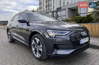 Внедорожник / Кроссовер Audi e-tron 2020 в 
