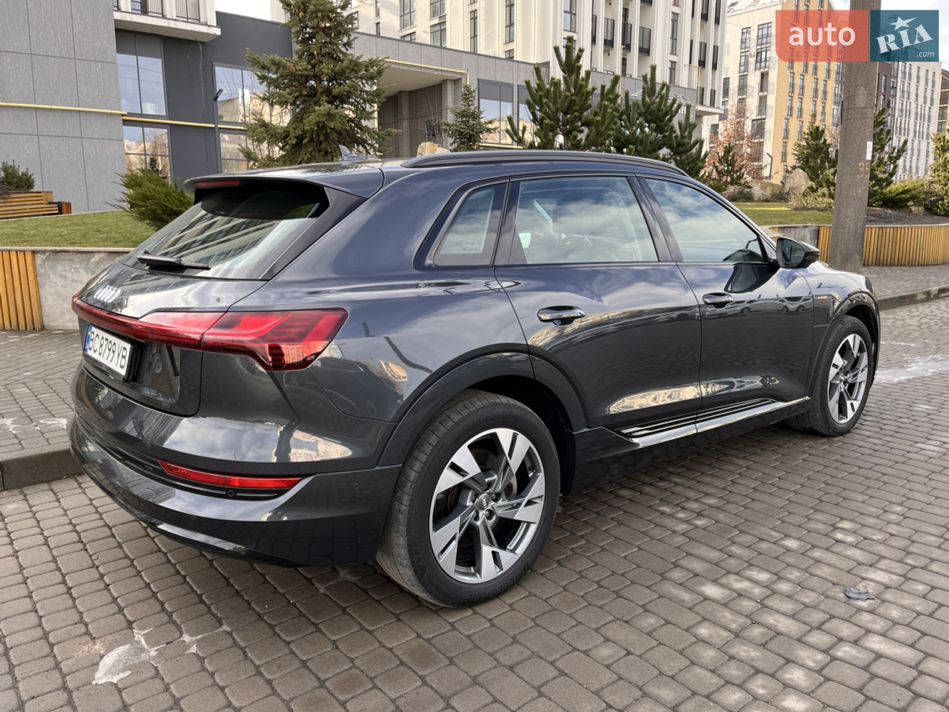 2020 Audi e-tron - мініатюра 177