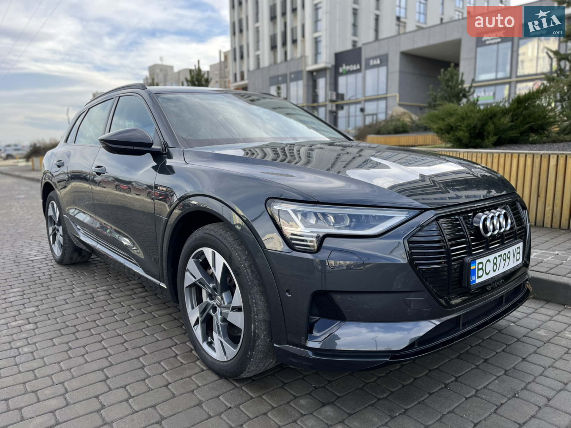 2020 Audi e-tron - мініатюра 181