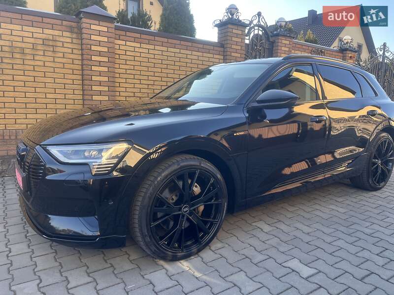 Позашляховик / Кросовер Audi e-tron 2020 в Луцьку