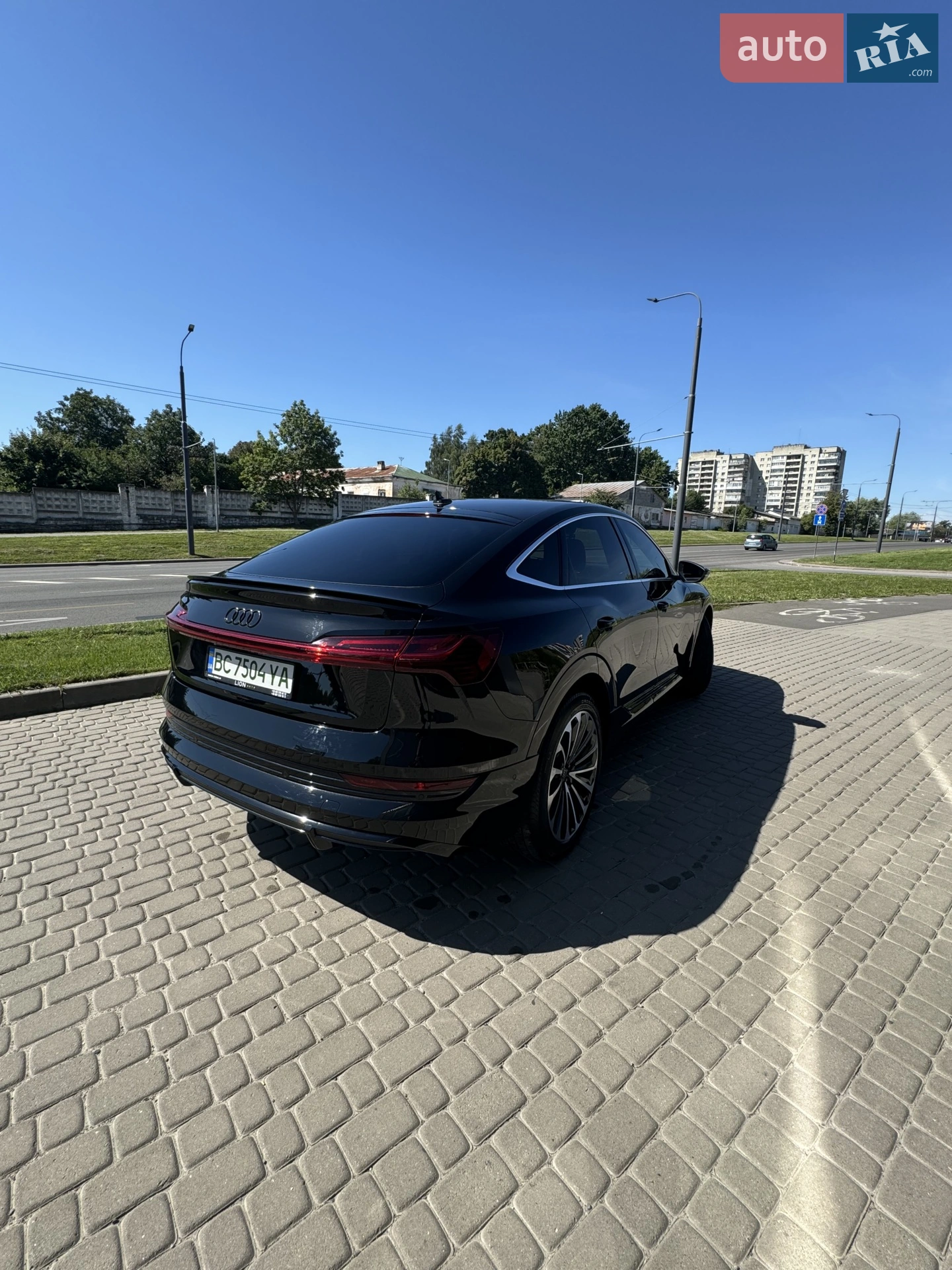 2022 Audi e-tron - мініатюра 5