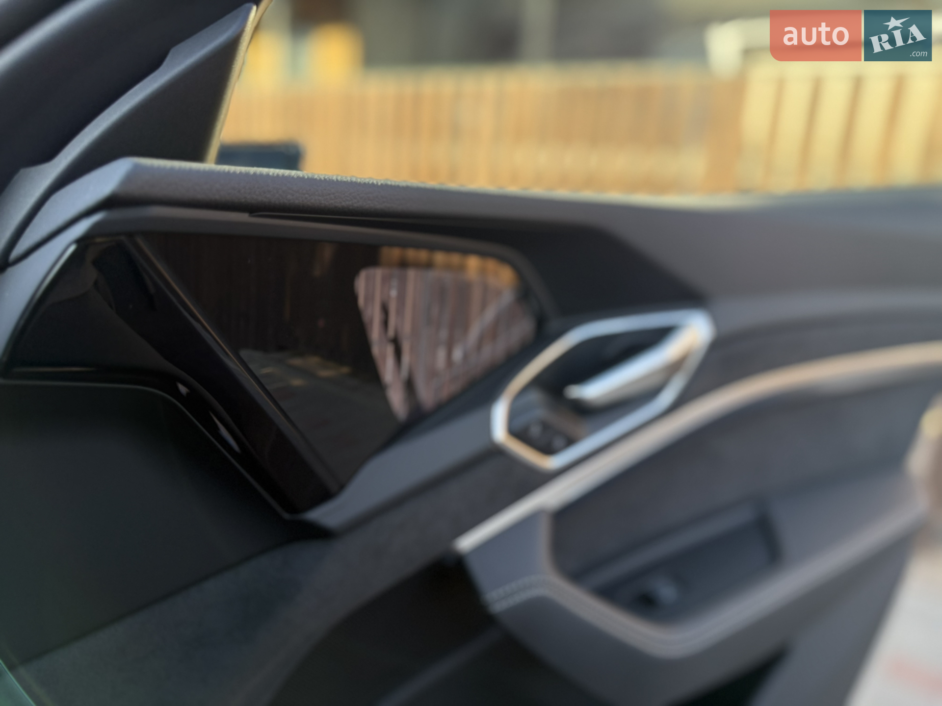 2022 Audi e-tron - мініатюра 26