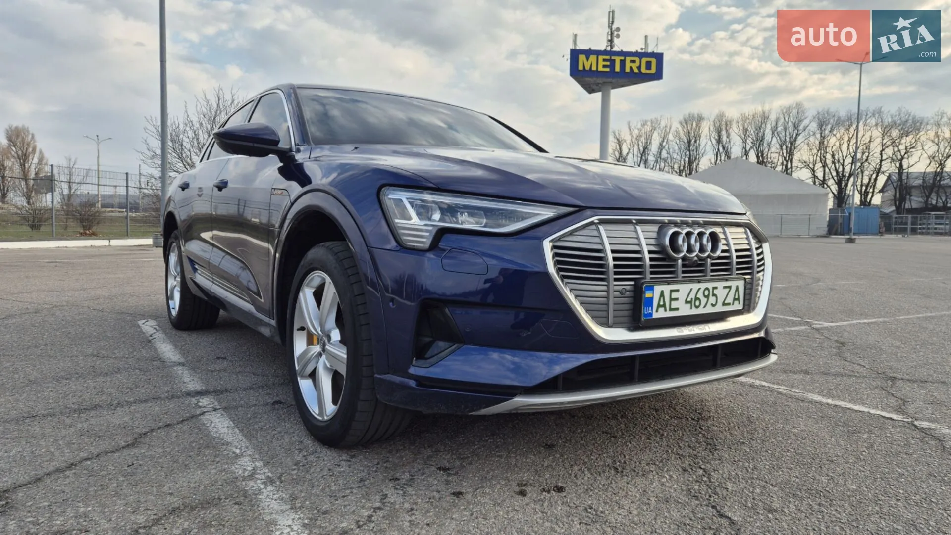 2020 Audi e-tron - мініатюра 8