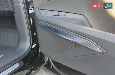 Внедорожник / Кроссовер Audi e-tron 2019 в 