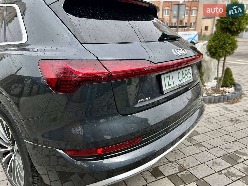 Внедорожник / Кроссовер Audi e-tron 2019 в Львове