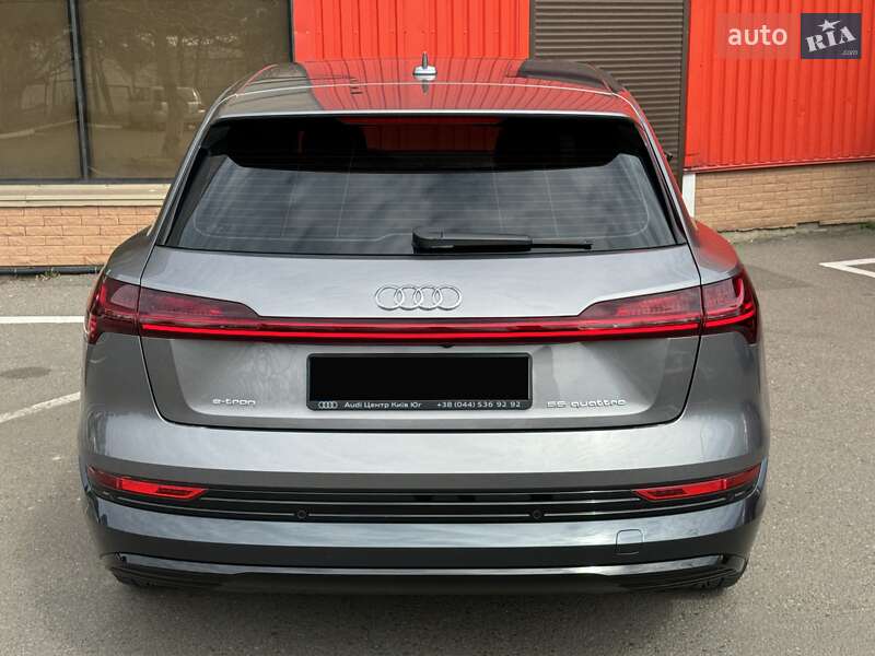 Внедорожник / Кроссовер Audi e-tron 2020 в Одессе