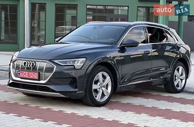 Внедорожник / Кроссовер Audi e-tron 2019 в 
