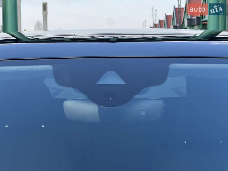 Внедорожник / Кроссовер Audi e-tron 2019 в Киеве