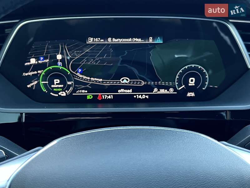 Внедорожник / Кроссовер Audi e-tron 2019 в Киеве
