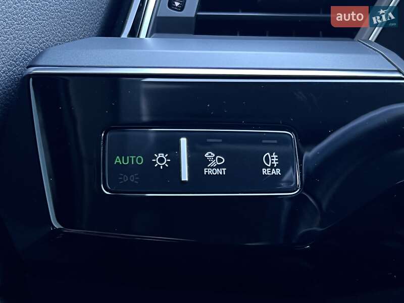 Внедорожник / Кроссовер Audi e-tron 2019 в Киеве