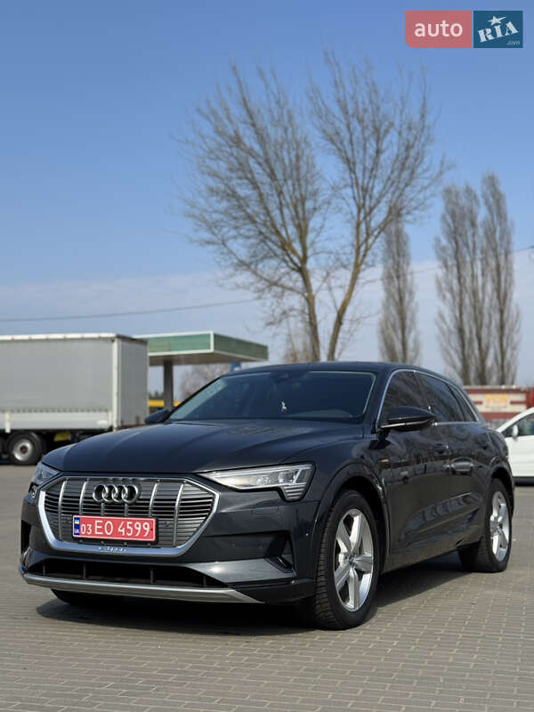 Внедорожник / Кроссовер Audi e-tron 2020 в Ковеле
