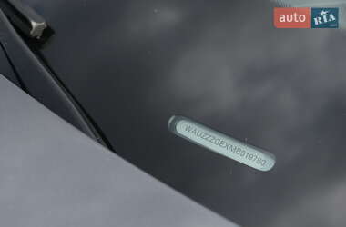 Внедорожник / Кроссовер Audi e-tron 2020 в 