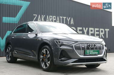 Внедорожник / Кроссовер Audi e-tron 2020 в 