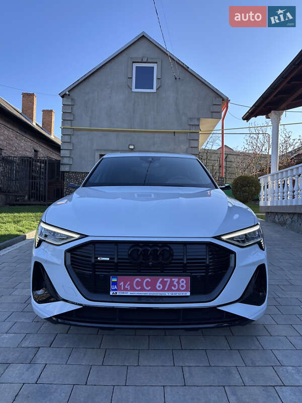 Позашляховик / Кросовер Audi e-tron 2020 в Львові