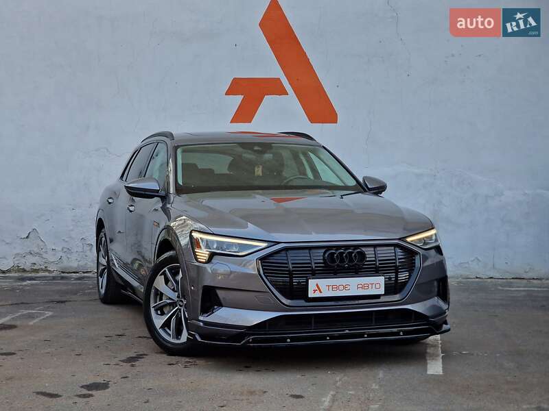 Внедорожник / Кроссовер Audi e-tron 2020 в Одессе