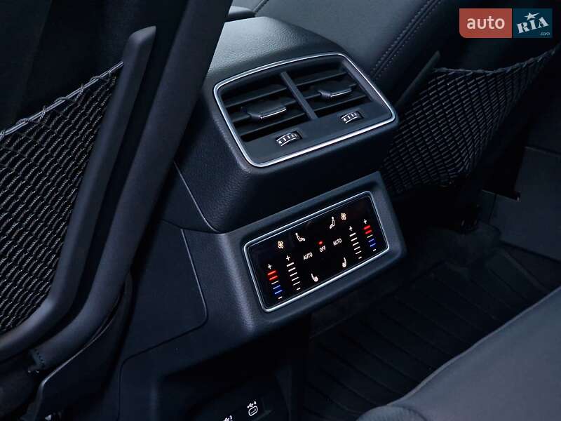 Внедорожник / Кроссовер Audi e-tron 2020 в Одессе