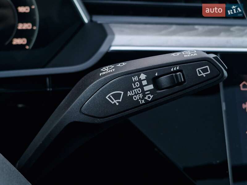 Внедорожник / Кроссовер Audi e-tron 2020 в Одессе