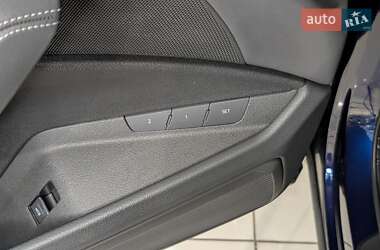 Внедорожник / Кроссовер Audi e-tron 2021 в 