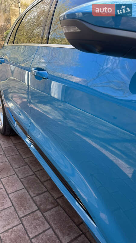 Внедорожник / Кроссовер Audi e-tron 2019 в Львове