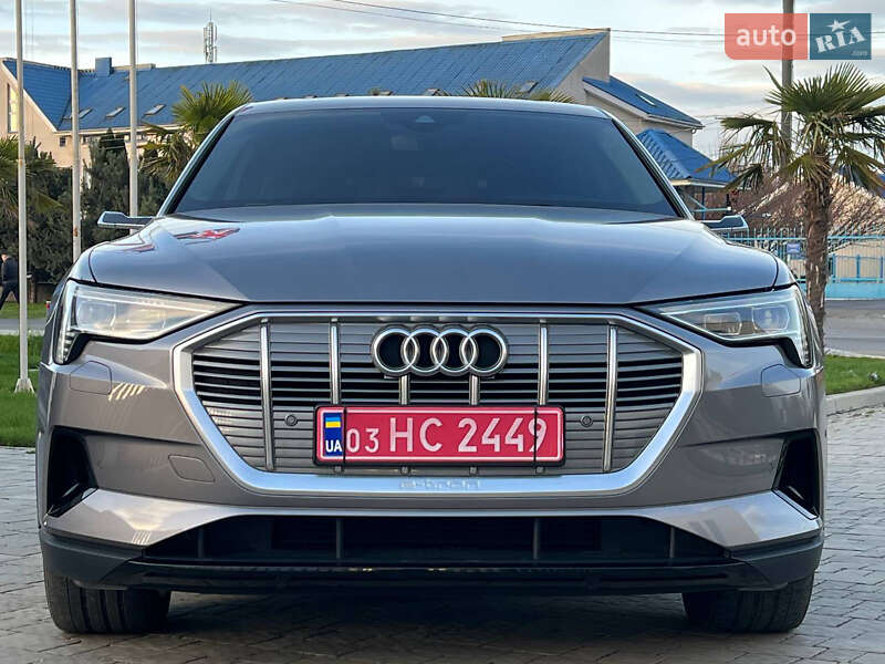 Внедорожник / Кроссовер Audi e-tron 2020 в Ужгороде