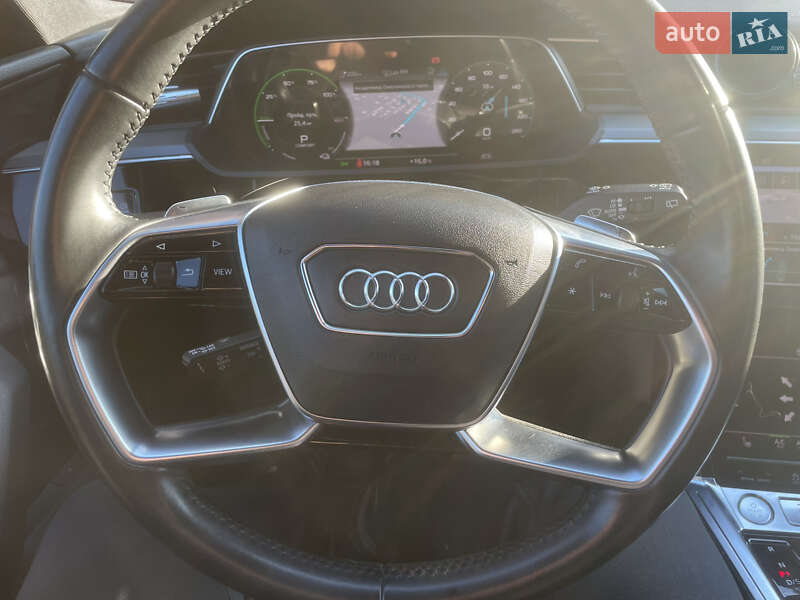 Внедорожник / Кроссовер Audi e-tron 2019 в Житомире