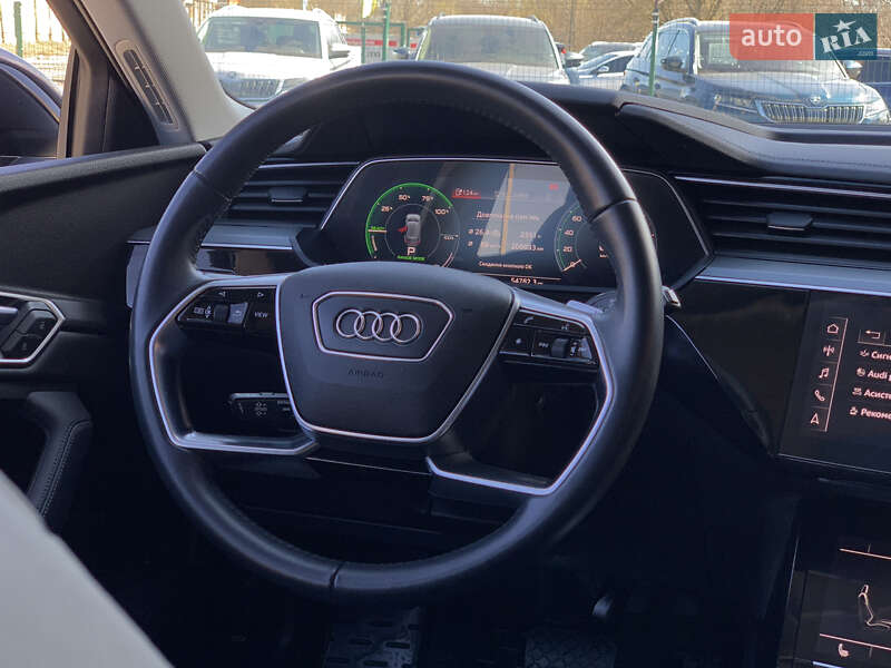 Внедорожник / Кроссовер Audi e-tron 2019 в Бердичеве