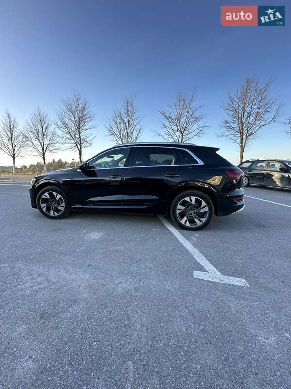 Позашляховик / Кросовер Audi e-tron 2021 в Тернополі фото 4 Позашляховик / Кросовер Audi e-tron 2021 в Тернополі