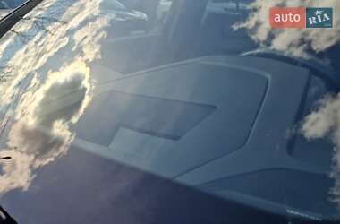 Позашляховик / Кросовер Audi e-tron 2020 в 